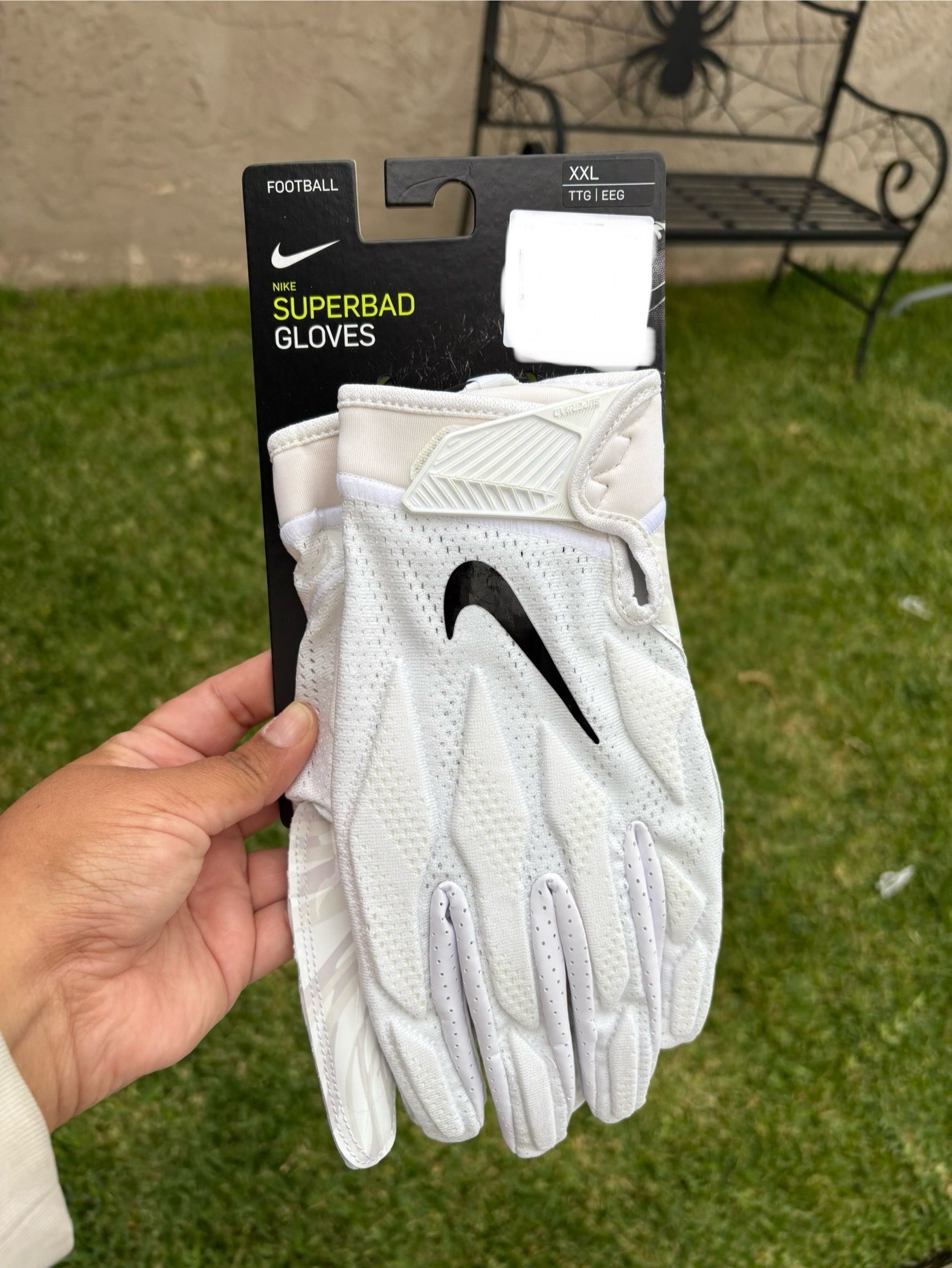 Nike Superbad 4.5 Men's Football Gloves PGF873-102 White Black SIZE XXL