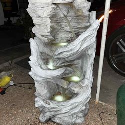 Fiberglass Water Fountain w/ Water Pump
