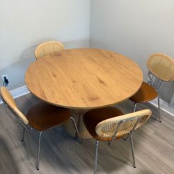 Round Wood Dining Table with 4 Cane Chairs
