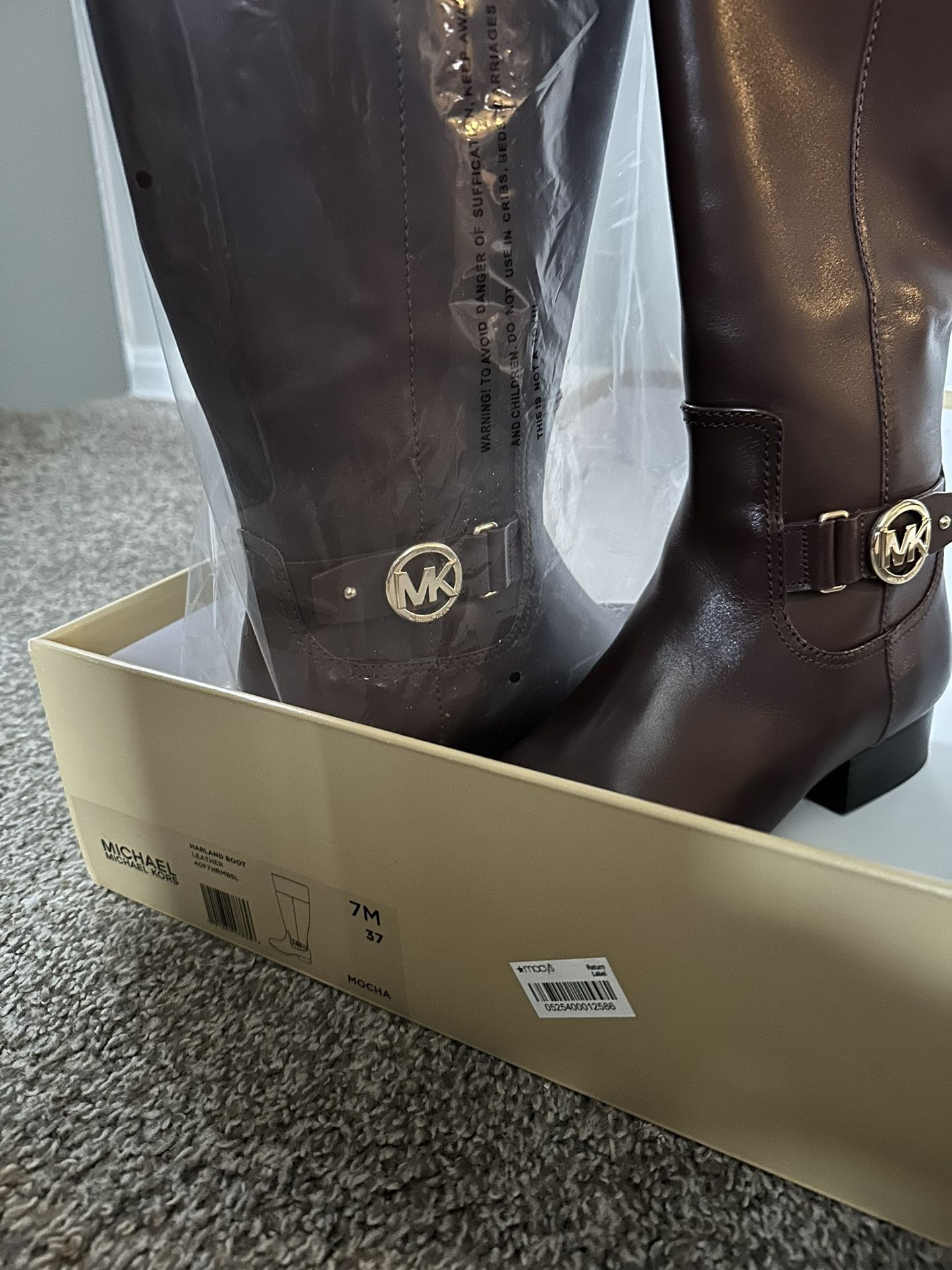 $50!!!!Michael Kors Boots
