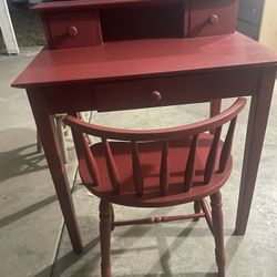 Peinador Con Una Silla