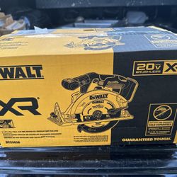 DeWalt Saw Tool & Torque Impact Driver