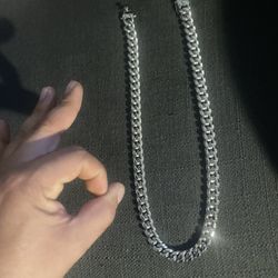 Cuban Link Necklace 
