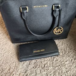 Mk Handbag And Wallet 