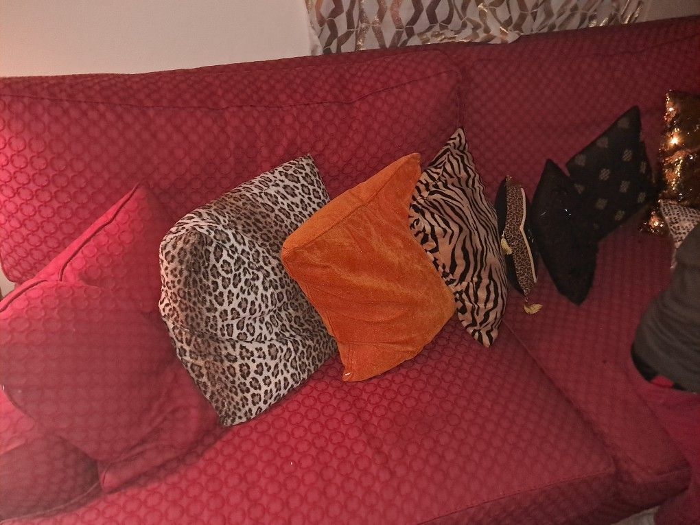 Red Couch 50.00 Beautiful