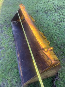 3/4 Cubic Yard  Bucket Tractor/backhoe See Pics For Dimensions 