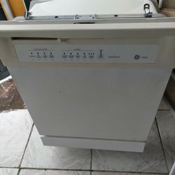 Dishwasher 