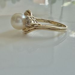 14K Diamond & Freshwater Pearl Ring Size 8