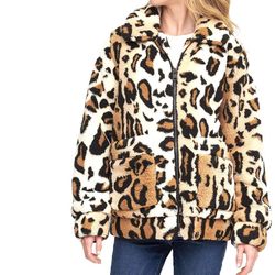 Levi's Women's Cheetah Sherpa Jacket