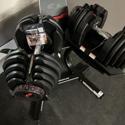 Brand New -Bowflex 1090’s Select Adjustable Dumbbells With Media Stand 