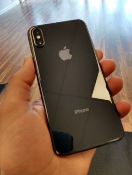 Unlocked iPhone X 64Gb /Warranty/Charger