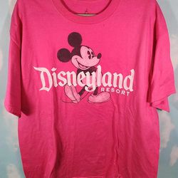 Disneyland Resort Mickey Mouse T Shirt Adult XL Red Classic Retro Mens Tee