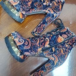 JS-IRELLA Autumn Combo Paisley Print Velvet