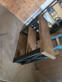 Entry table