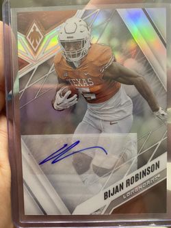 Bijan Robinson Rookie Auto /75