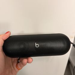 Beats Pill By Dr. Dre