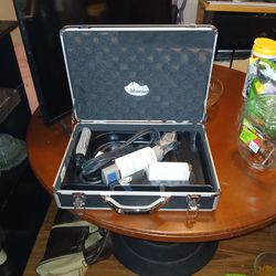 Premier Clippers And Shears With Case New 