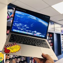 MacBook Air i5 2018
