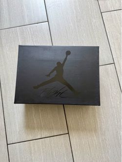 Jordan 4 Black Cat