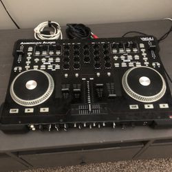 DJ controller American Audio VMS4.1