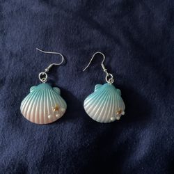 Resin Seashell Earrings with Tiny Pearls