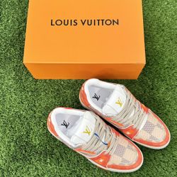 LV Trainer Size 11 READ THE DESCRIPTION PLEASE 