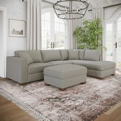 Thomasville Walsen 3-piece Fabric Sectional with Storage Ottoman $899.99