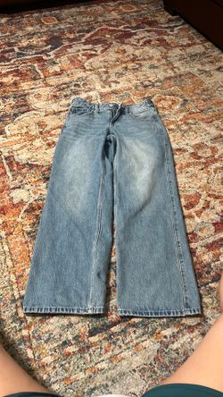 Hollister size 00s w 24 short