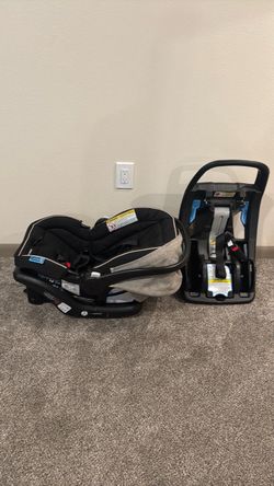 Graco Carseat w/ Bases