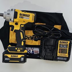 In like new condition impact wrench with a brand new 3amp dewalt battery and charger price is firm