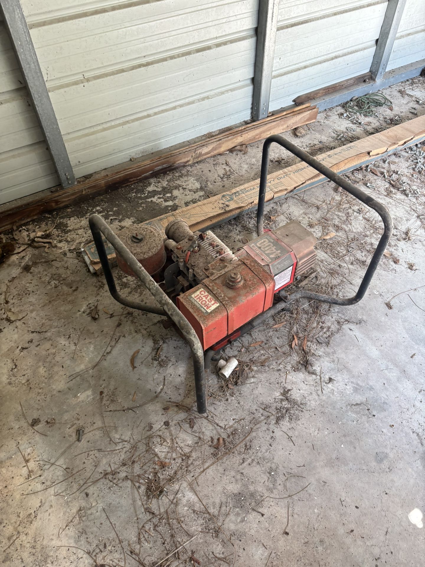 Generator 