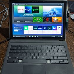 Surface Pro 4 i5 OBO [Repaired, Screen Flickering]