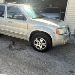 2003 Ford Escape