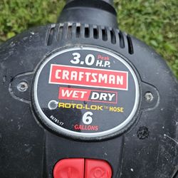 craftsman  shop vac/ VACCUM for parts only, does turn on.
no attachments 