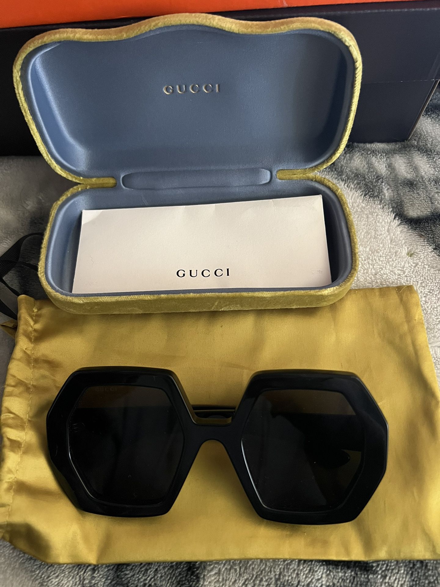 Oversized Gucci Sunglasses 