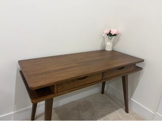 Hardwood table + chair