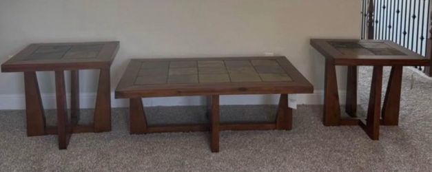 Coffee Table & 2 Matching Side Tables