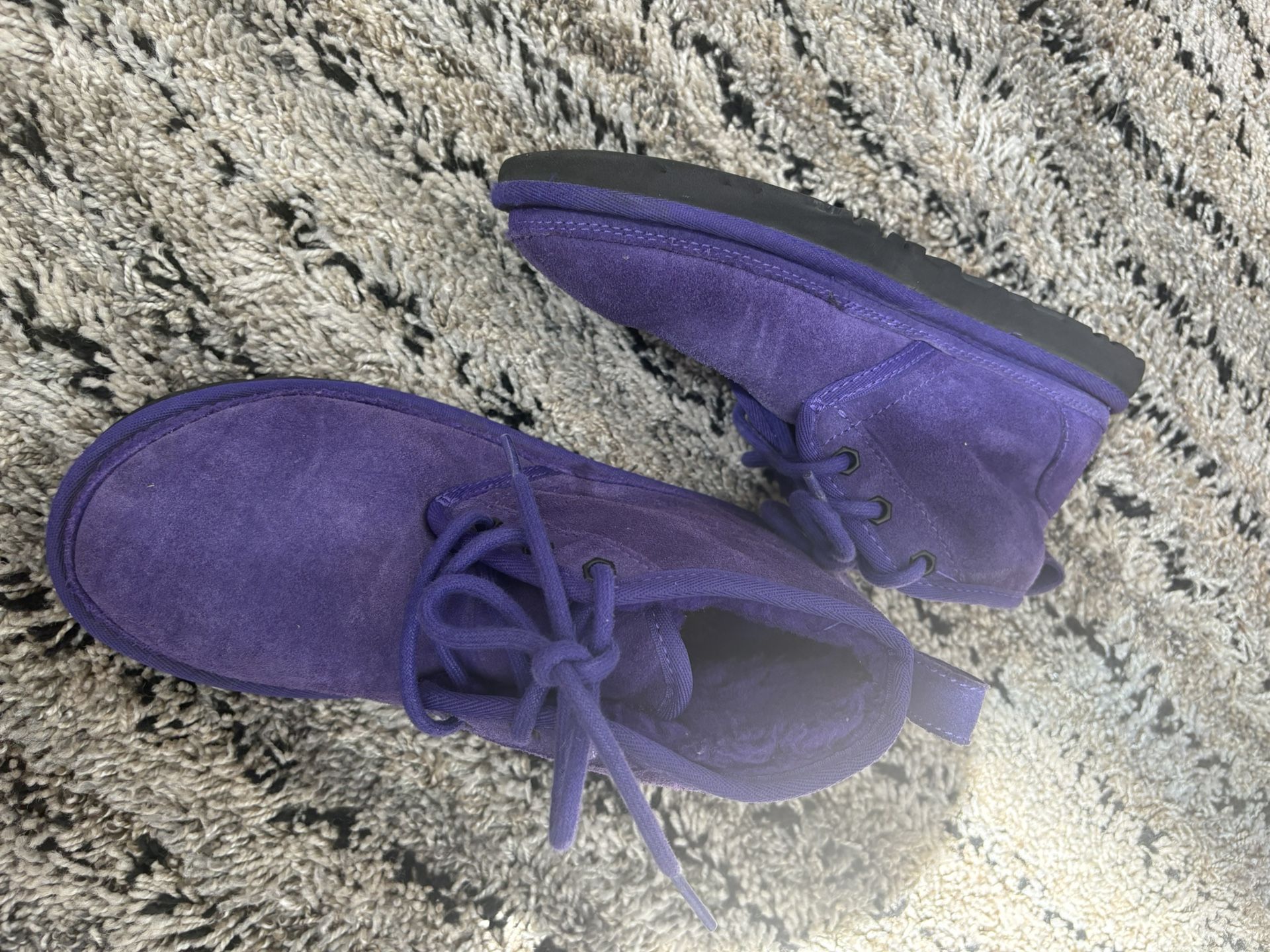 Boy uggs