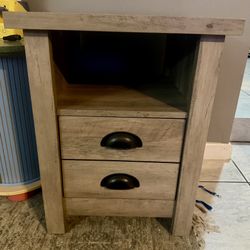 2 Wood Nightstands