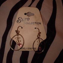 Woman's earrings $2