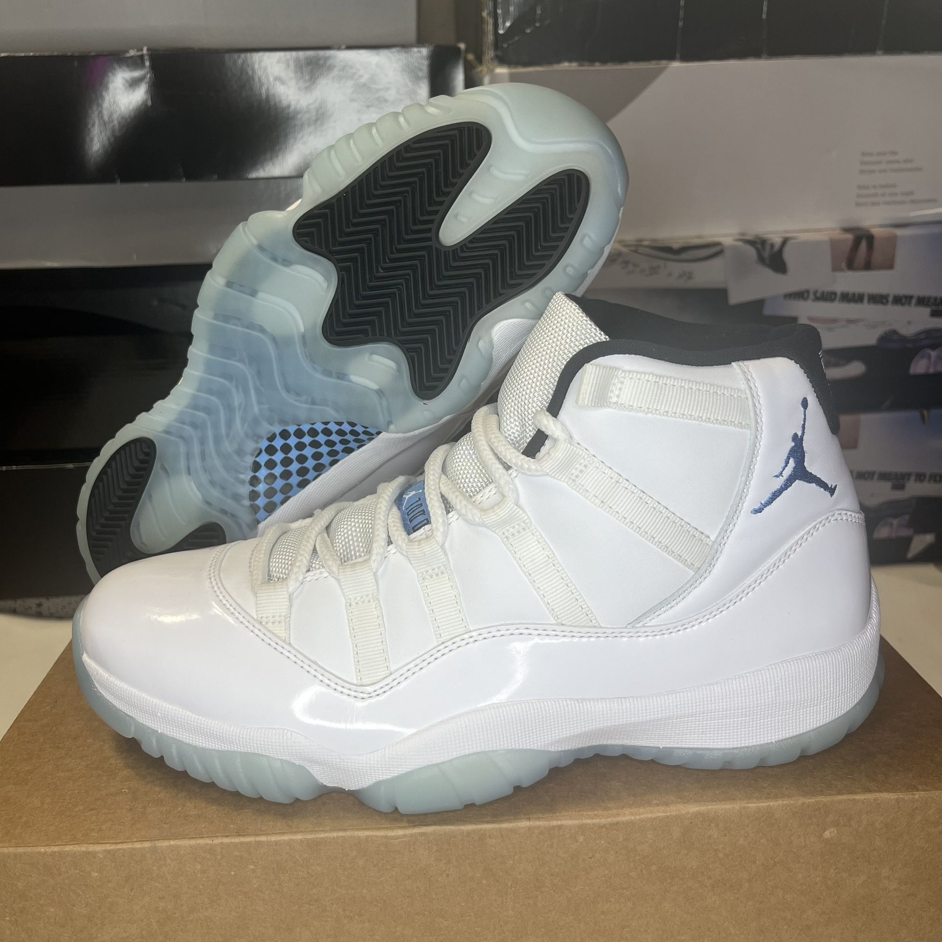 Air Jordan 11 Retro ‘Legend Blue’ Size 9