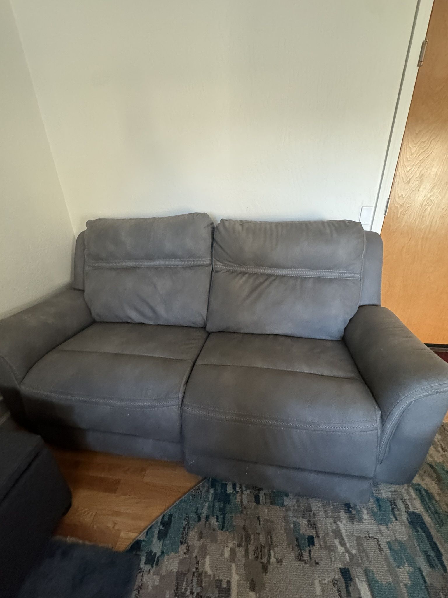 Power Recliner Loveseat