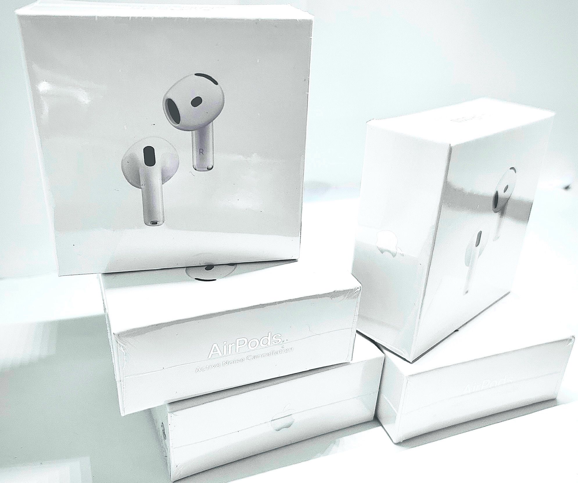 AirPods 4 w ANC & AirPods Max