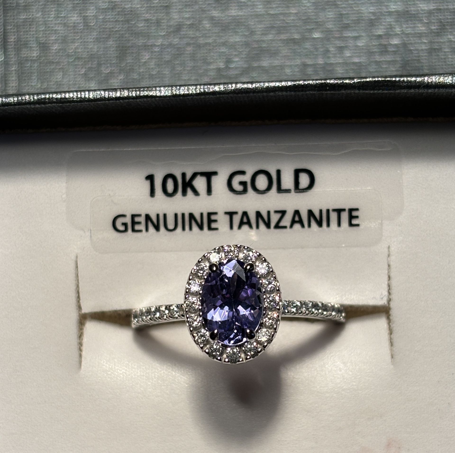 oval cut genuine tanzanite 10k yellow gold diamond ring