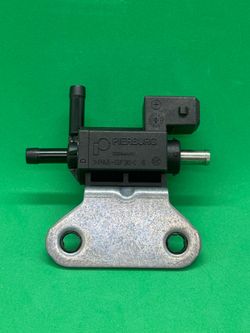 PIERBURG PA6-GF30 EXHAUST VACUUM VALVE FLAP TURBO BOOST CONTROL SOLENOID.