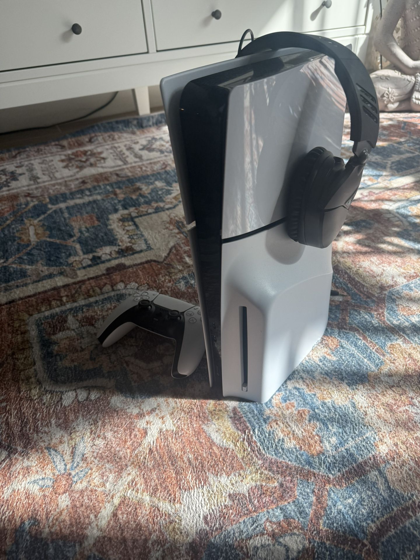 PlayStation 5 Standard Edition (disc Drive)