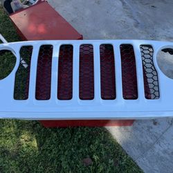 White Front Grill For Jeep 