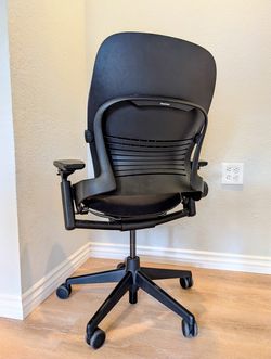 Steelcase Leap V2 Ergonomic Office Chair