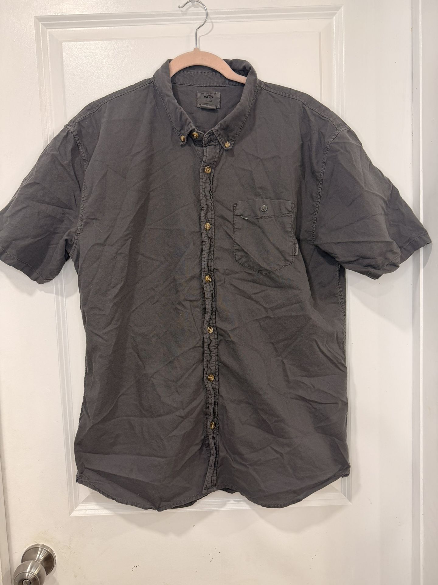 Men’s Vans XL Ash Gray Short Sleeve Button Down