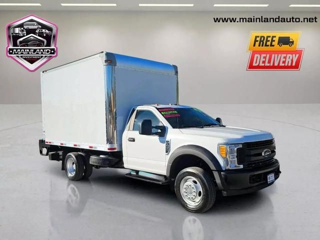 2017 Ford F450 Super Duty Regular Cab & Chassis